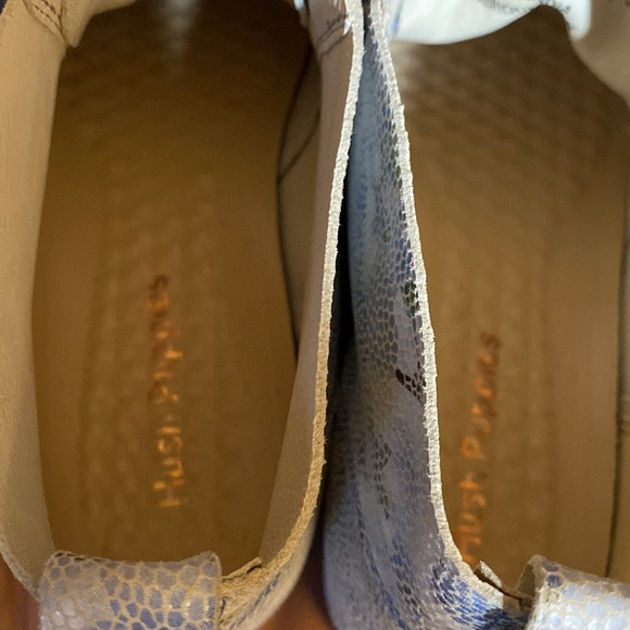 HUSH PUPPIES leather lace up booties. Beautiful blue shimmer floral pattern. - Picture 7 of 9